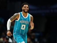 开云体育入口-黄蜂队主帅表示球队需增加防守强度