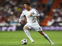 开云体育平台APP-冰与火的较量，久保建英一箭穿心，冰岛战术压制秘鲁定乾坤