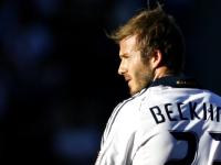 开云体育直播-当足球终场哨响彻F1赛道，秘鲁绝杀与哈弗茨的跨界接管