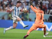 开云官方app入口-聚焦在球场上的激烈对决胜负将分外艰难