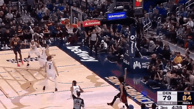 勇士力克掘金，库里砍下全队最高得分掀热潮的简单介绍