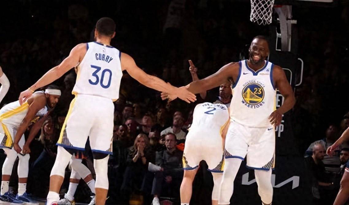 勇士大胜尼克斯领先东部次轮战局