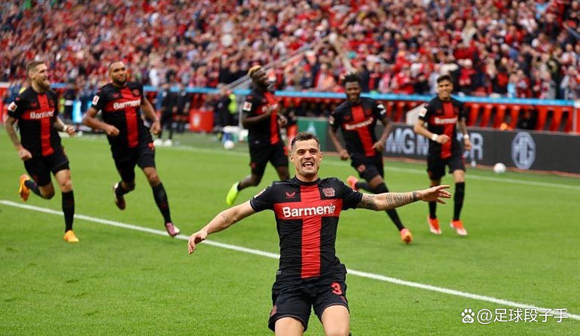 勒沃库森负于强敌,球员面对困境的简单介绍 勒沃库森负于强敌,球员面对困境的简单介绍