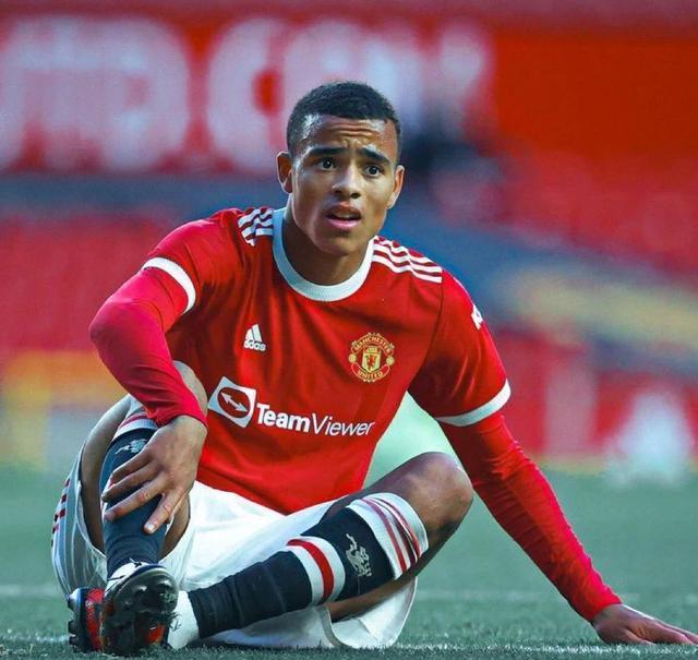 关于马赛中场核心大比分领先,法甲冠军形势一片欣喜的信息 关于马赛中场核心大比分领先,法甲冠军形势一片欣喜的信息