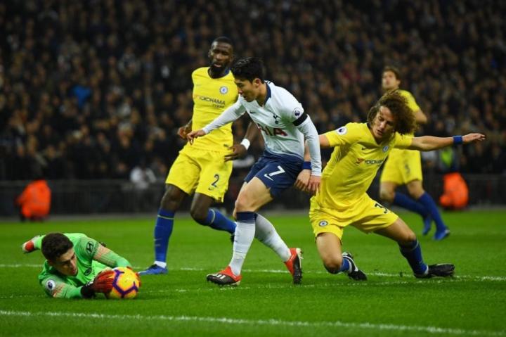 切尔西遭遇主场失利，萨里面临挑战的简单介绍