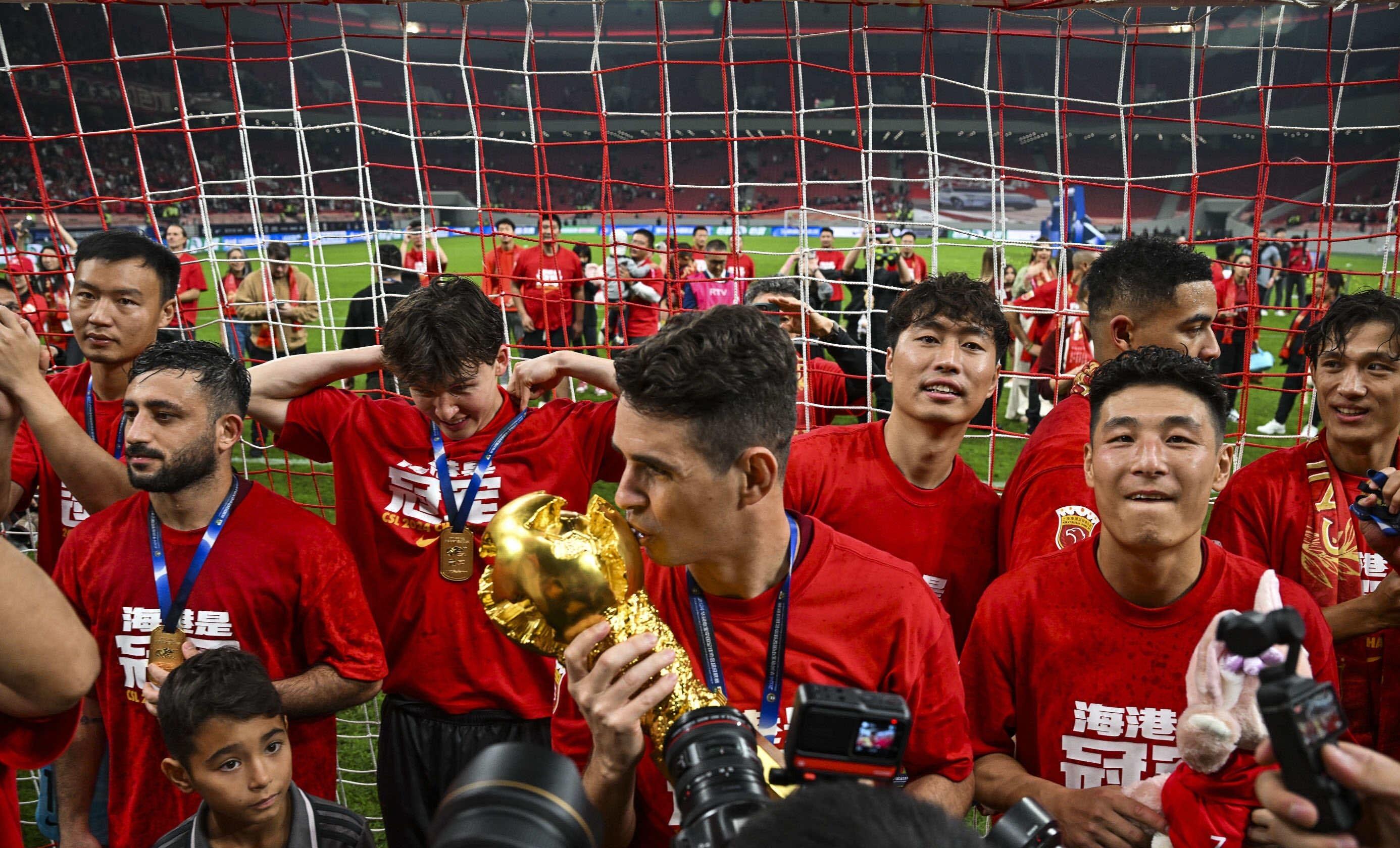 争冠热门现身，球队晋级决赛