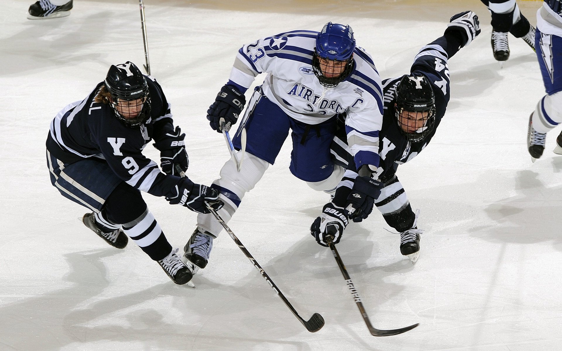 西决生死战焦点战，法国掀翻曼联